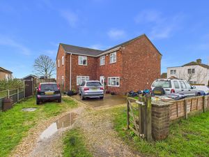 Main - click for photo gallery